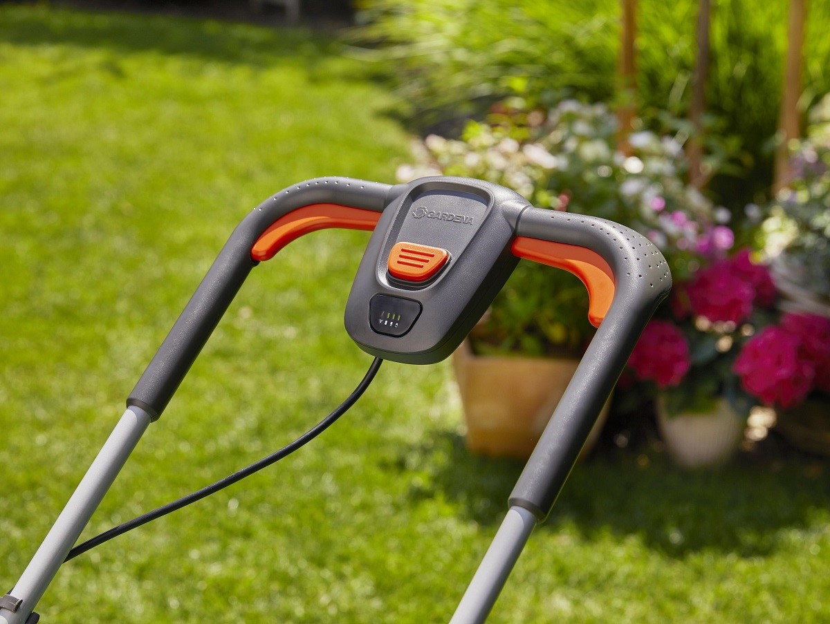 Gardena - Lawnmower PowerMax 32/36V | Battery Set Included - Garden Tools -  Tong Garden Centre